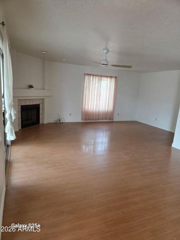 8631 W MONTE VISTA Road, Phoenix, AZ 85037