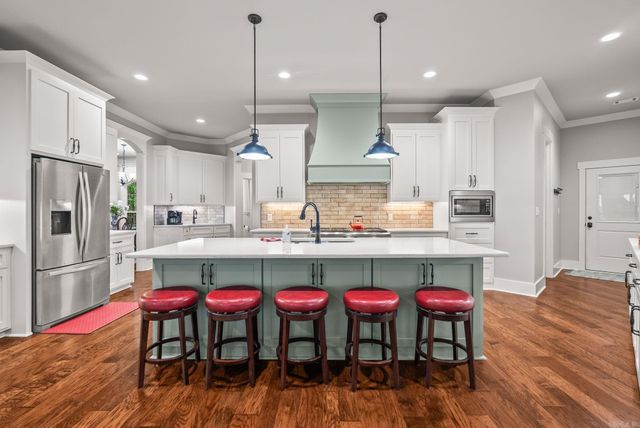 120 Northview, Conway, AR 72032