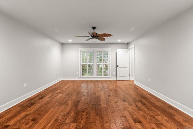 120 Northview, Conway, AR 72032