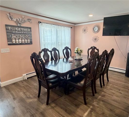 94 Gloucester Street, Providence, RI 02908