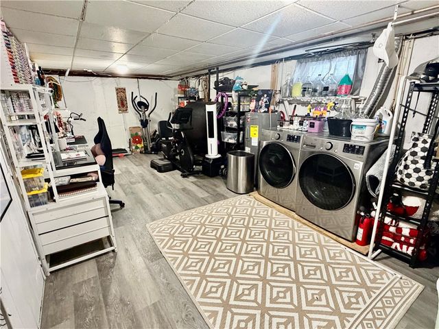 94 Gloucester Street, Providence, RI 02908