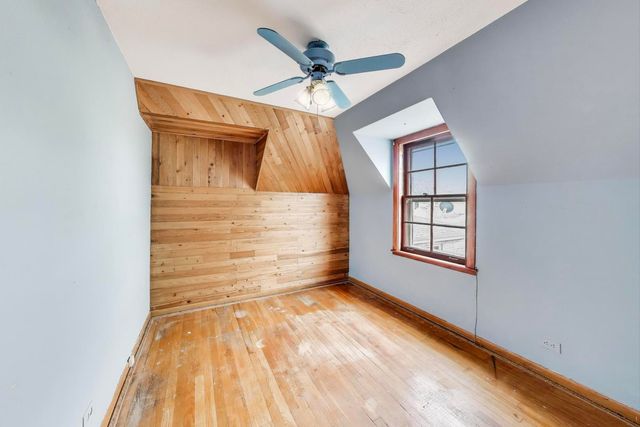 5412 N Mobile Avenue, Chicago, IL 60630