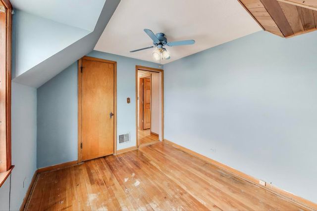 5412 N Mobile Avenue, Chicago, IL 60630