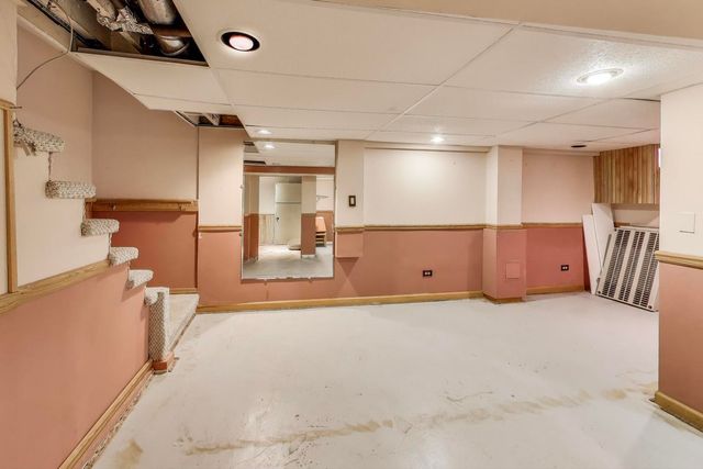 5412 N Mobile Avenue, Chicago, IL 60630
