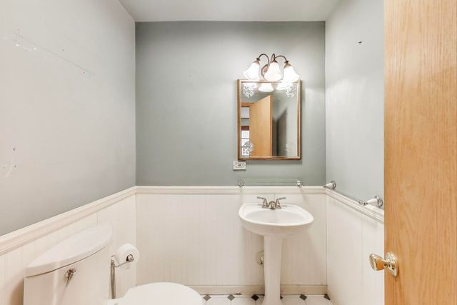 5412 N Mobile Avenue, Chicago, IL 60630
