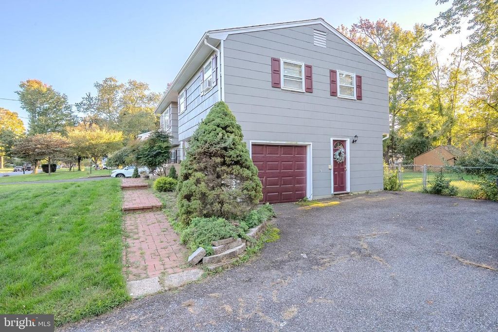 9 OAK BRANCH RD, EAST WINDSOR, NJ 08512 — photo 5
