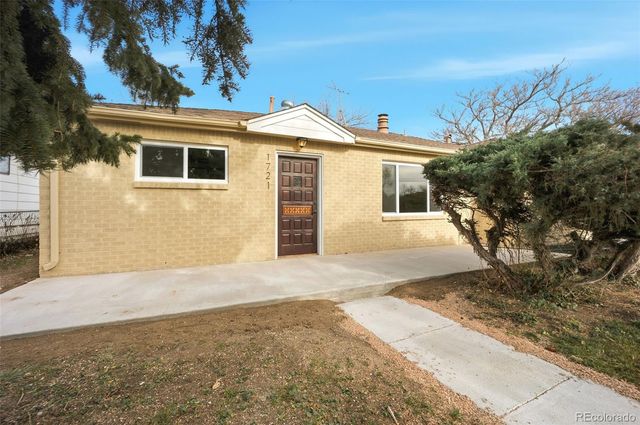 1721 Eppinger Boulevard, Thornton, CO 80229