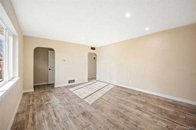 1721 Eppinger Boulevard, Thornton, CO 80229