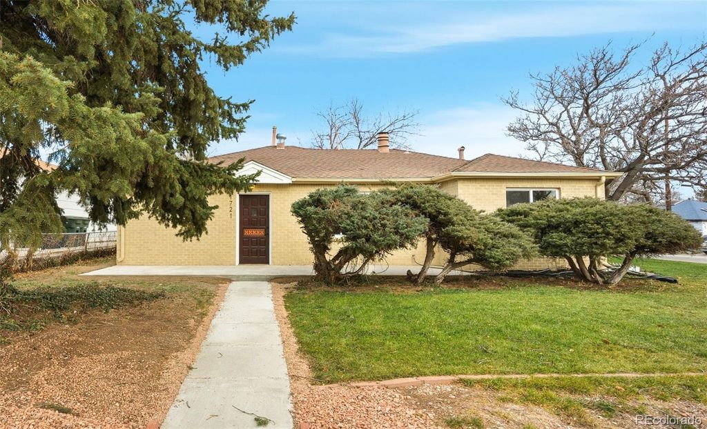 1721 Eppinger Boulevard, Thornton, CO 80229