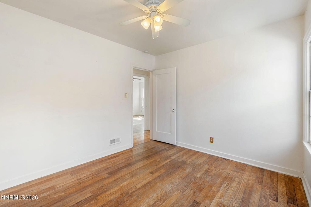 Image 14 of property listing at 1135 Nixon Avenue, Reno, NV 89509