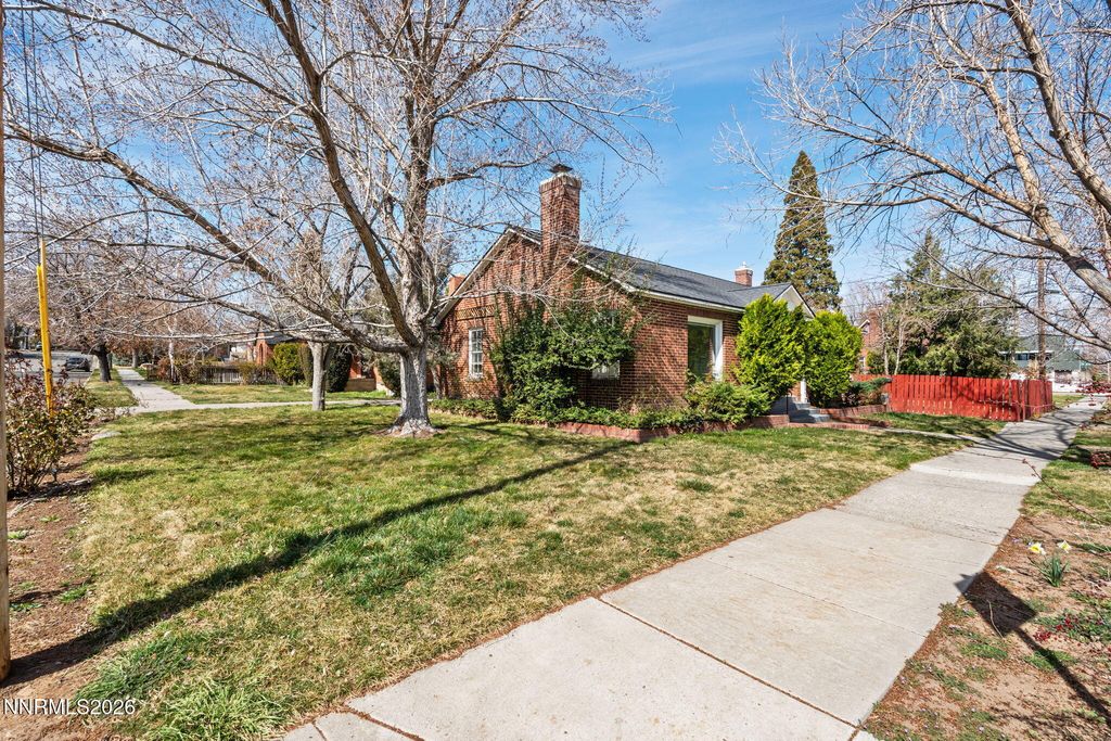 Image 18 of property listing at 1135 Nixon Avenue, Reno, NV 89509