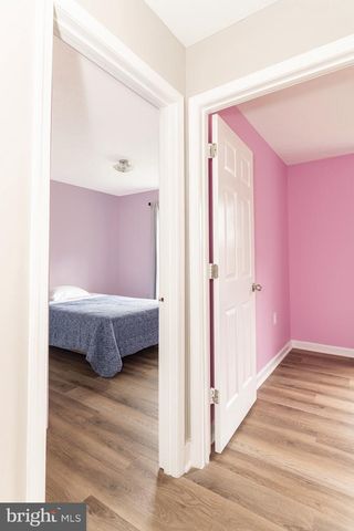 98 REX DR, Ranson, WV 25438
