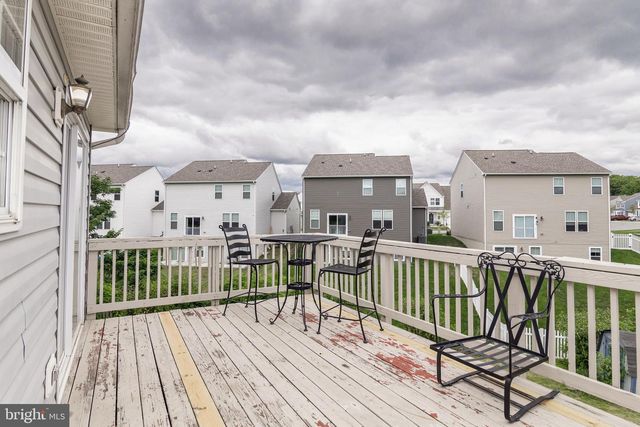 98 REX DR, Ranson, WV 25438