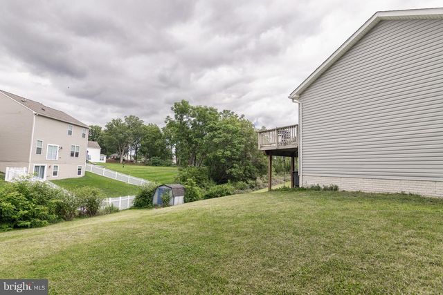 98 REX DR, Ranson, WV 25438