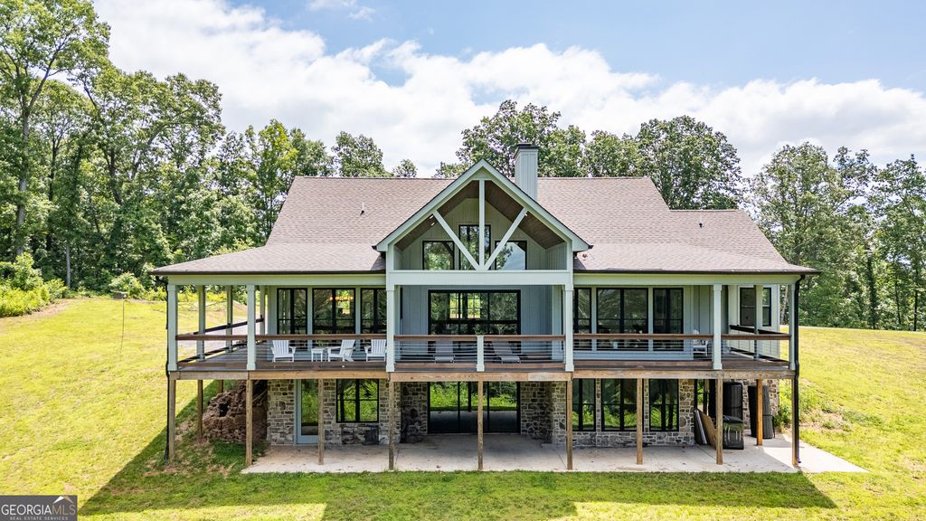4384 Round Pond Road, Lafayette, GA 30728