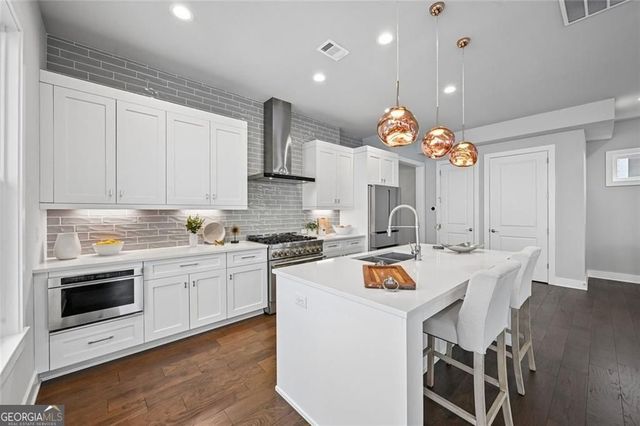 4036 Hazel Nut Lane NE, Atlanta, GA 30342