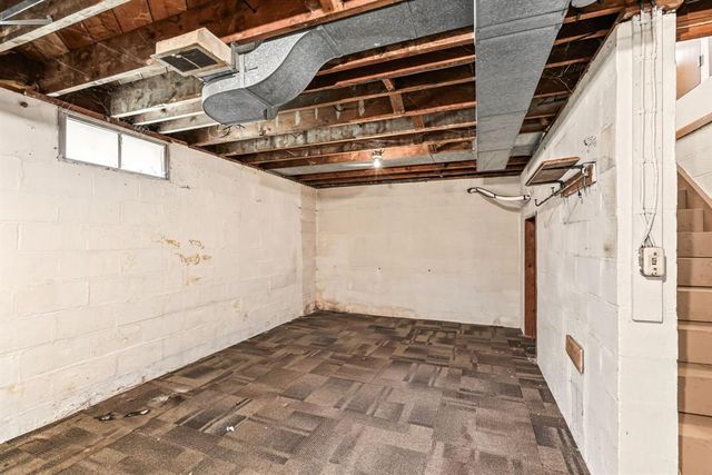 1510 Woodland Avenue, Eau Claire, WI 54701