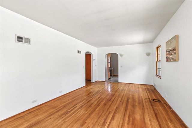 1510 Woodland Avenue, Eau Claire, WI 54701