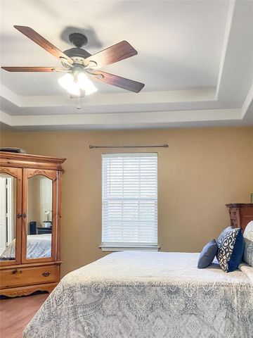 254 E Sunset Drive, Onalaska, TX 77360