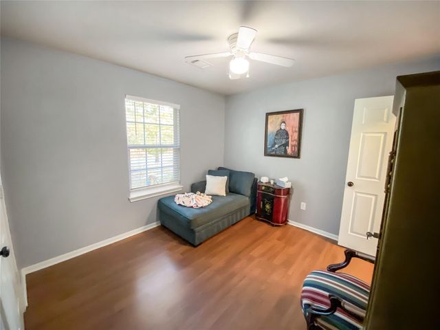 254 E Sunset Drive, Onalaska, TX 77360