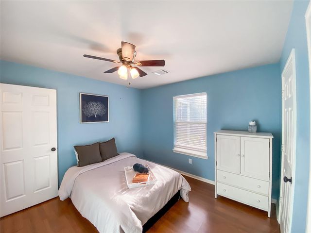 254 E Sunset Drive, Onalaska, TX 77360