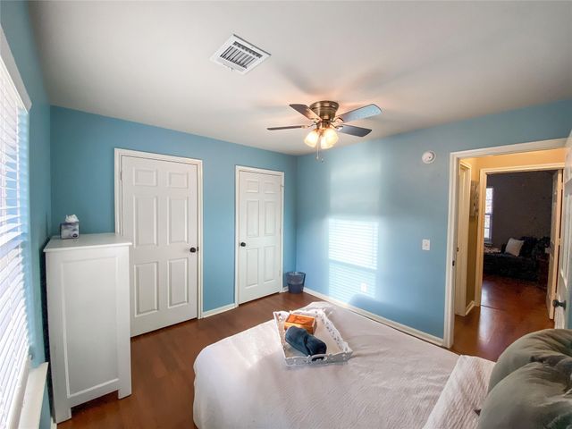 254 E Sunset Drive, Onalaska, TX 77360