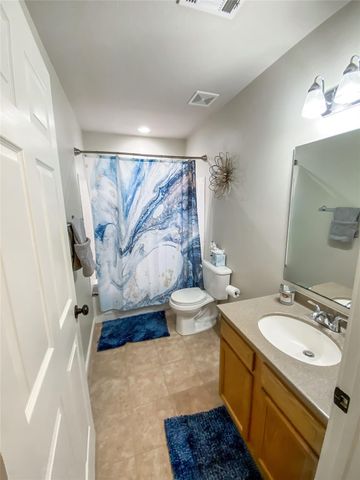 254 E Sunset Drive, Onalaska, TX 77360