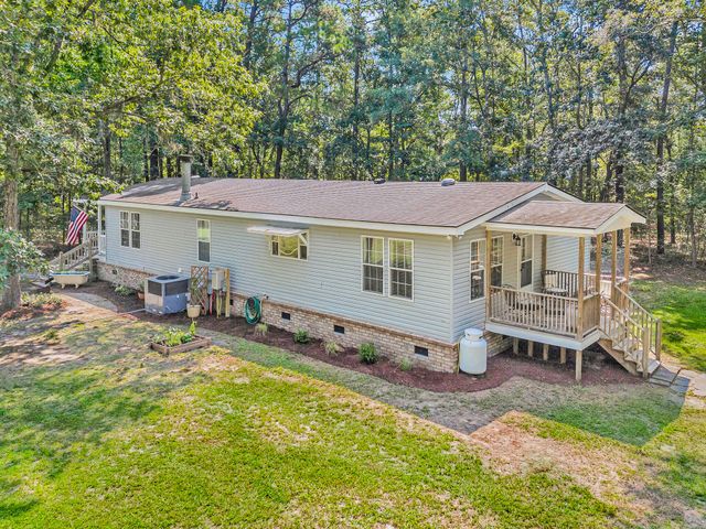 5610 Katy Hill Road, Wadmalaw Island, SC 29487