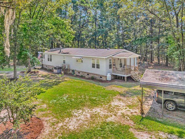 5610 Katy Hill Road, Wadmalaw Island, SC 29487