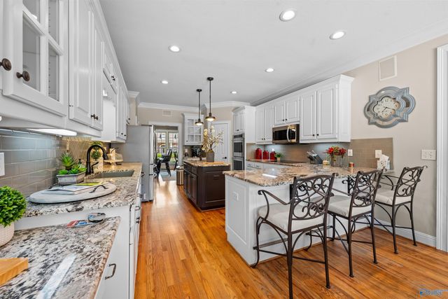 3104 Honors Row, Owens Cross Roads, AL 35763