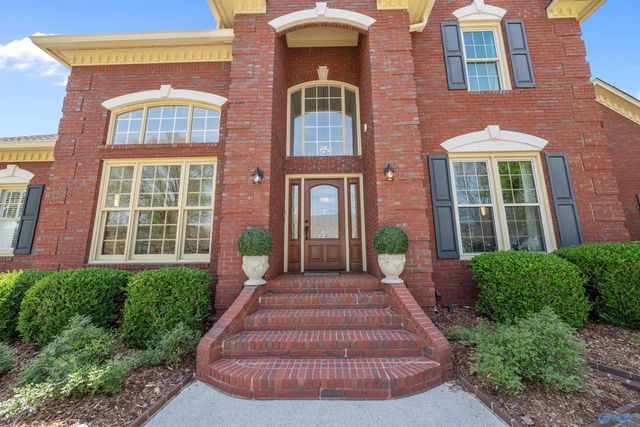 3104 Honors Row, Owens Cross Roads, AL 35763