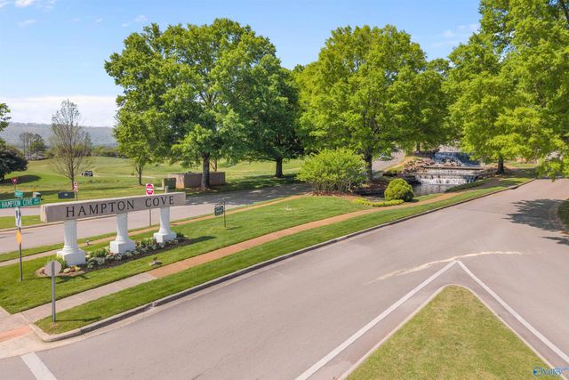 3104 Honors Row, Owens Cross Roads, AL 35763