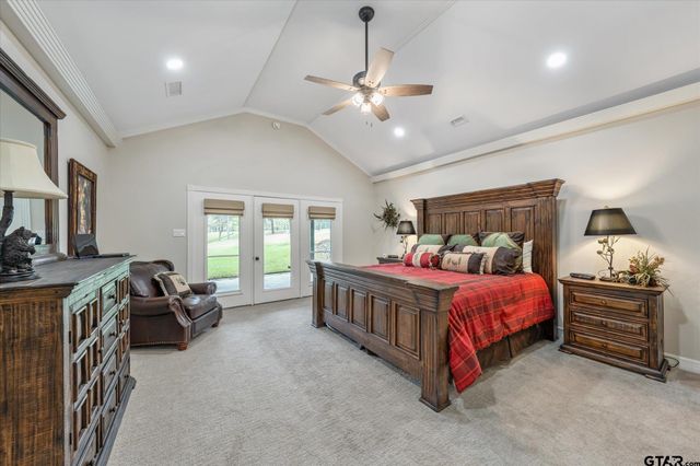 242 Lakewood Circle, Holly Lake Ranch, TX 75765