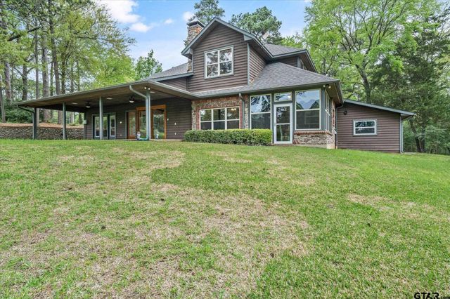 242 Lakewood Circle, Holly Lake Ranch, TX 75765