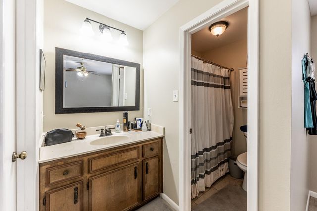 3028 Winding Way, Huntsville, TX 77340