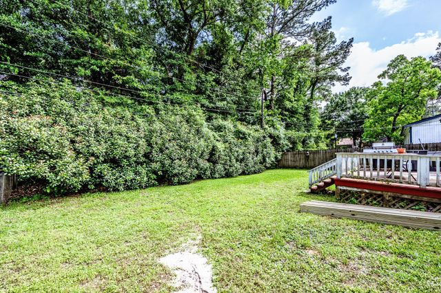 3028 Winding Way, Huntsville, TX 77340