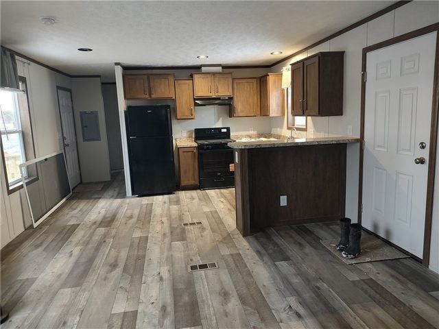 13 Birch Drive, Auburn, NY 13021