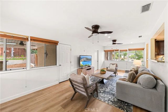 909 Reed Drive, Claremont, CA 91711