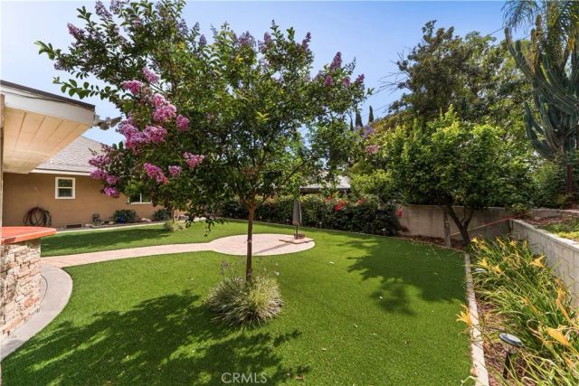 909 Reed Drive, Claremont, CA 91711
