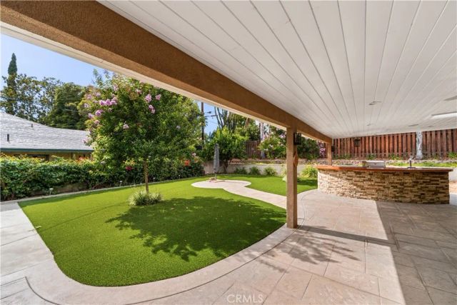 909 Reed Drive, Claremont, CA 91711