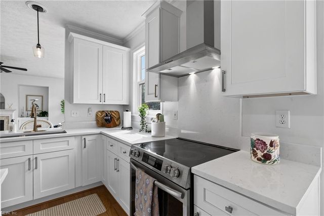 2825 Pleasant Acres DR, Virginia Beach, VA 23453