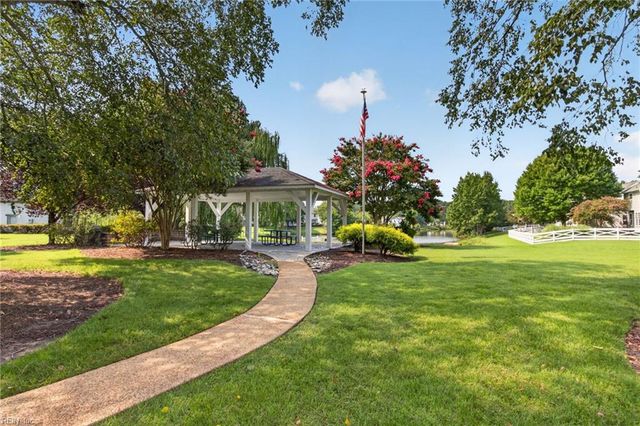 2825 Pleasant Acres DR, Virginia Beach, VA 23453