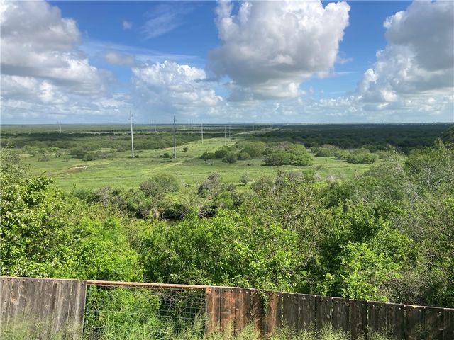 13729 River Forest Dr, Corpus Christi, TX 78410