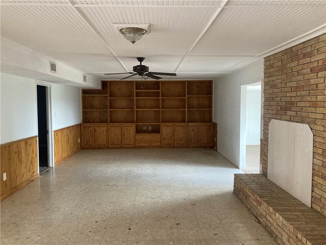 13729 River Forest Dr, Corpus Christi, TX 78410
