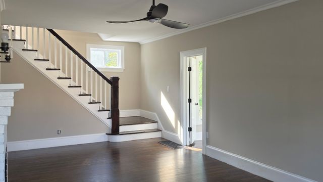 10 Arbutus Rd, Worcester, MA 01606