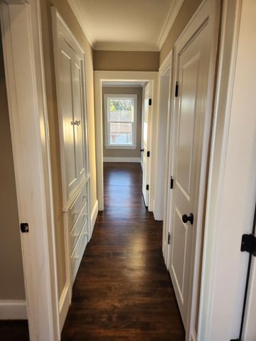 10 Arbutus Rd, Worcester, MA 01606
