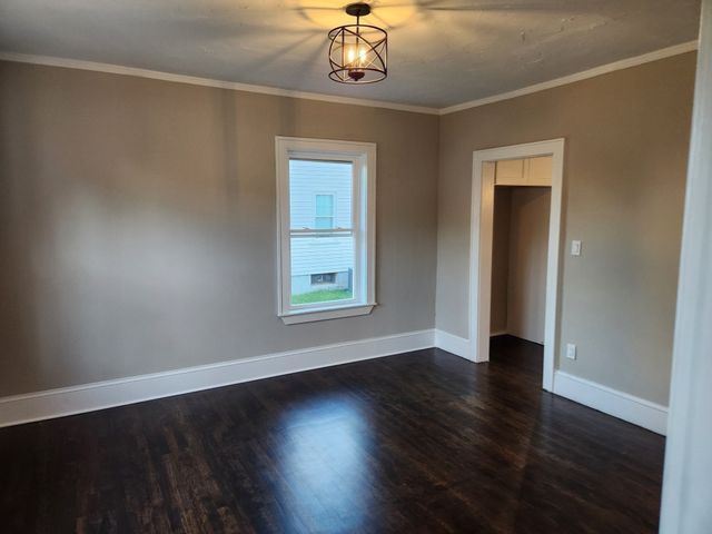 10 Arbutus Rd, Worcester, MA 01606