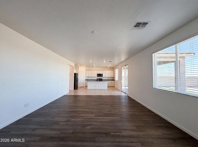2040 E PIEDMONT Place, Casa Grande, AZ 85122