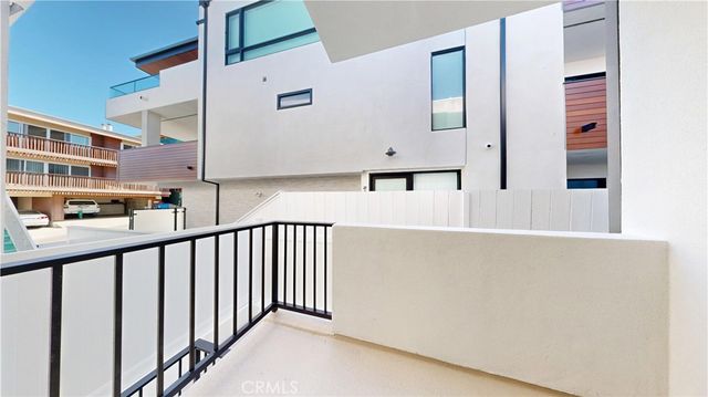 1318 Manhattan, Manhattan Beach, CA 90266