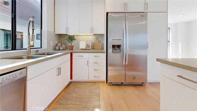 1318 Manhattan, Manhattan Beach, CA 90266
